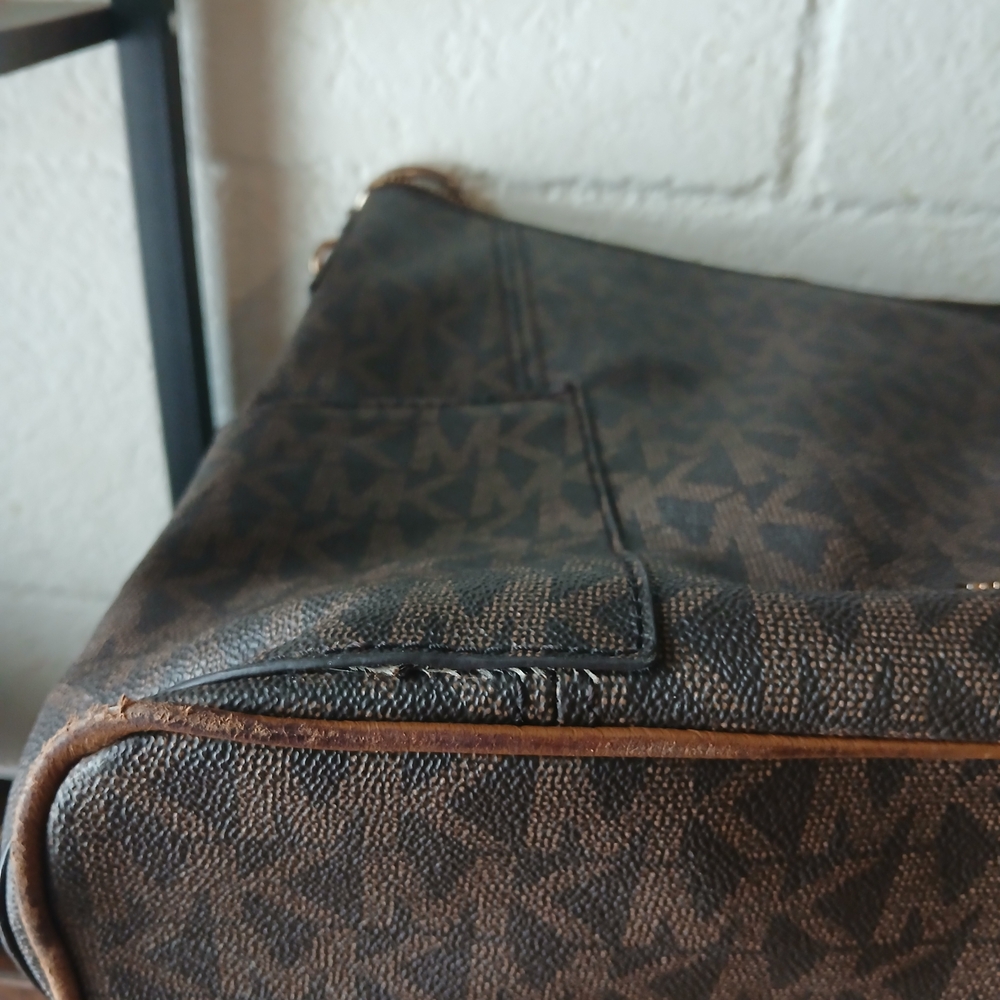 Michael Kors Brown Shoulder Bag - Picture 3 of 5